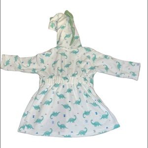 Dinosaur Bathrobe from Carter size 0-9 months. Worn twice.
